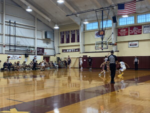 Kinsley and Reynoso combined for 28 points in a win over Mustangs