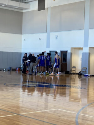 Cunningham and Almarante score 20 points heading into finals