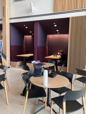 One of the SNHU student study area. Tables and chairs set up where students can study.